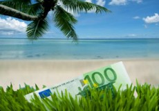 Accertamento e residenza in paesi a fiscalità privilegiata - Cassazione sentenza n. 20285 del 2013 