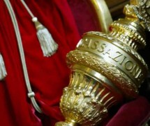 Omesso versamento IVA: attenuanti e sanzioni penali - cumulabilità con la sanzione amministrativa - Cassazione sentenza n. 37424 del 2013