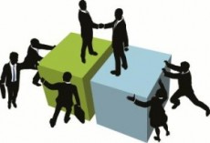 Licenziamento e trasferimento d'azienda responsabilità solidale tra cedente e cessionario - Cassazione sentenza n. 23533 del 20123