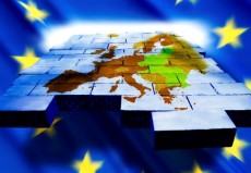 IVA: acquisti intracomunitari e natura degli adempimenti - Cassazione ordinanza n. 25035 del 2013