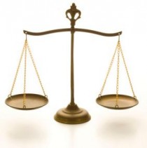 Ricorso per Cassazione non può risolversi in una mera critica della sentenza - Cassazione sentenza n. 21470 del 2013