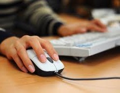Licenziamento illegittimo per l'Installazione non autorizzata di programmi informatici sul computer - Cassazione sentenza n. 26397 del 2013