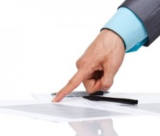 Licenziamento illegittimo se violato articolo 7 legge 300/70 e se la ricevuta della raccomandata e illeggibile - Cassazione sentenza n. 25917 del 2013