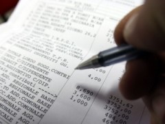 Obbligo di versamento delle ritenute fiscali per lavoratore distaccato all'estero - Cassazione sentenza n. 2699 del 2014